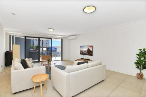 Coast Apartments 7, Central Coast